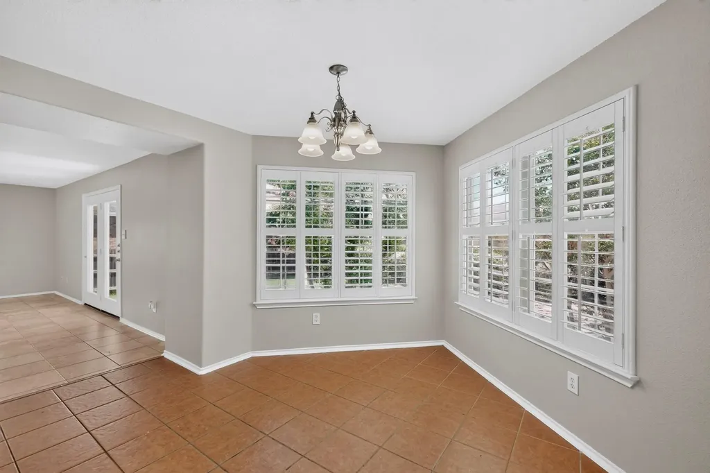 2014 Woodway Drive Leander TX 78641