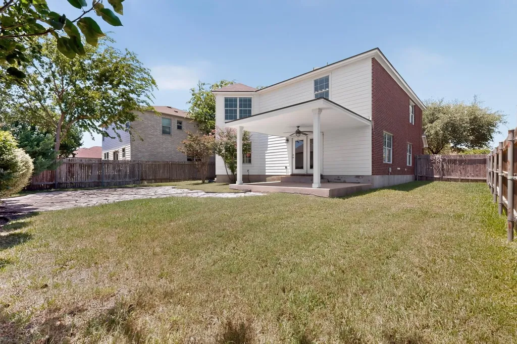 2014 Woodway Drive Leander TX 78641