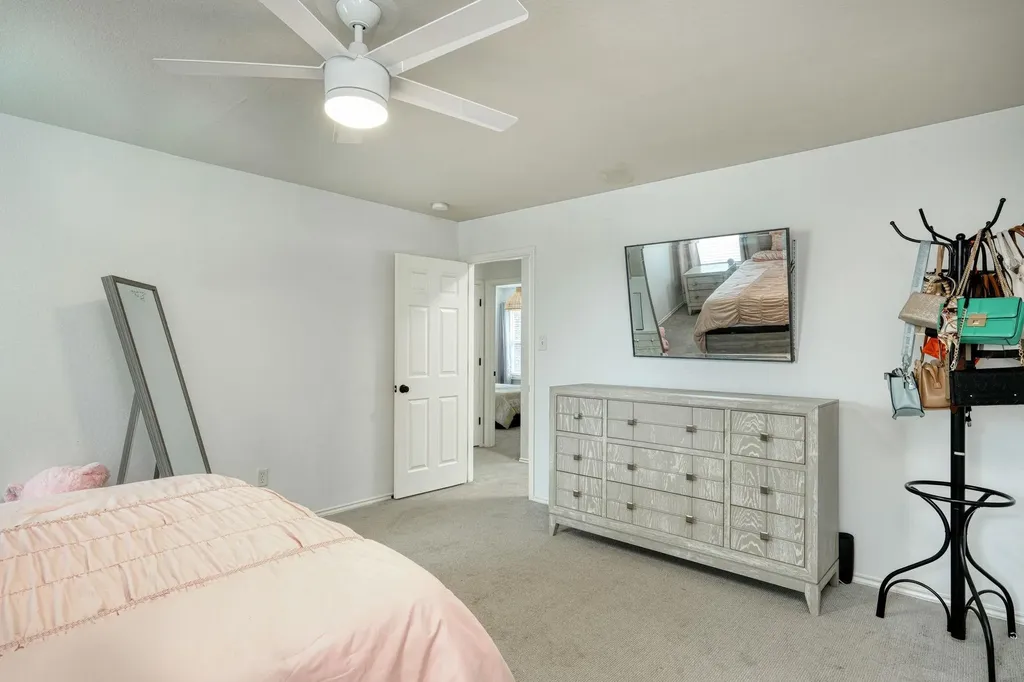 1405 Mojave Bend Leander TX 78641