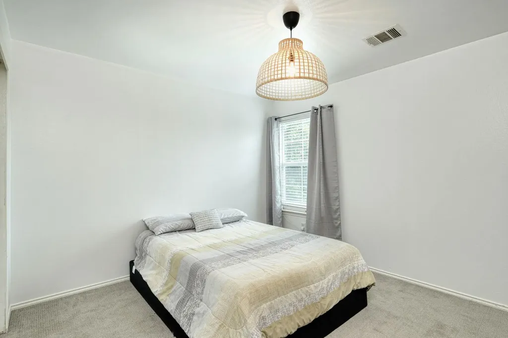 1405 Mojave Bend Leander TX 78641