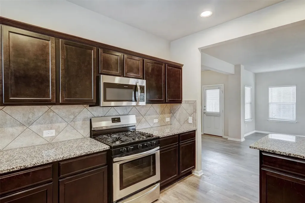 3207 Tilmon Lane Austin TX 78725