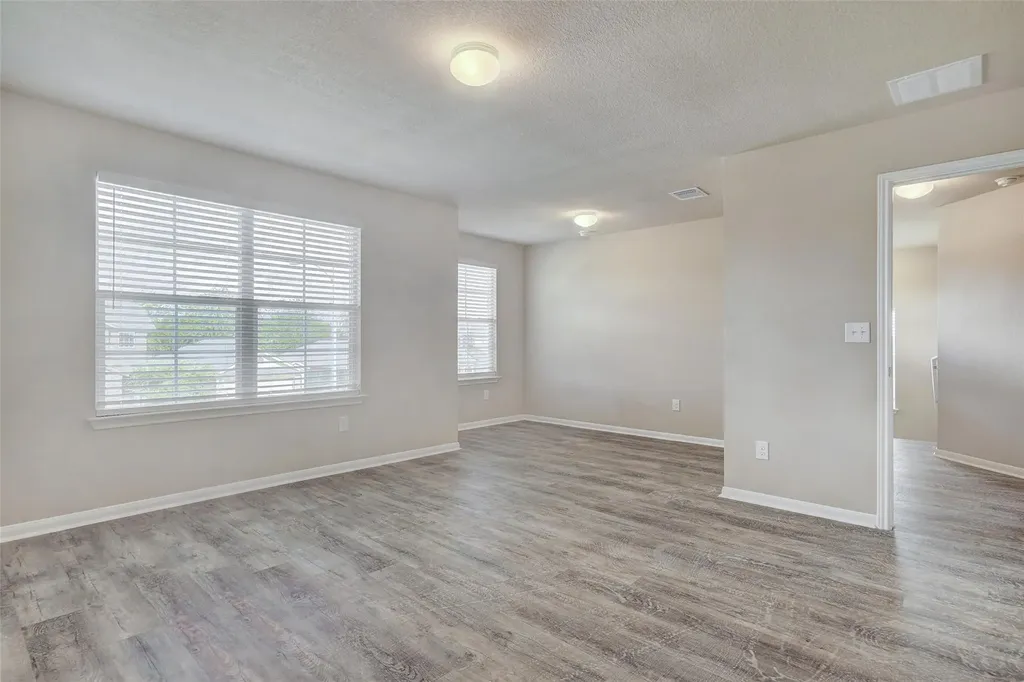 3207 Tilmon Lane Austin TX 78725