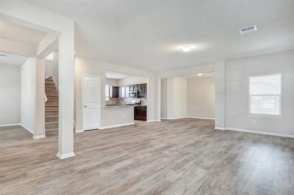3207 Tilmon Lane Austin TX 78725