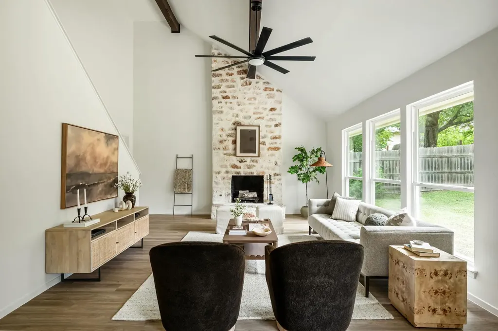 7107 Teaberry Drive Austin TX 78745