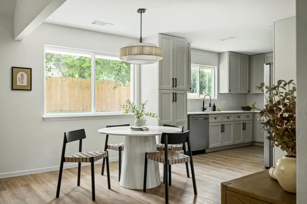 7107 Teaberry Drive Austin TX 78745