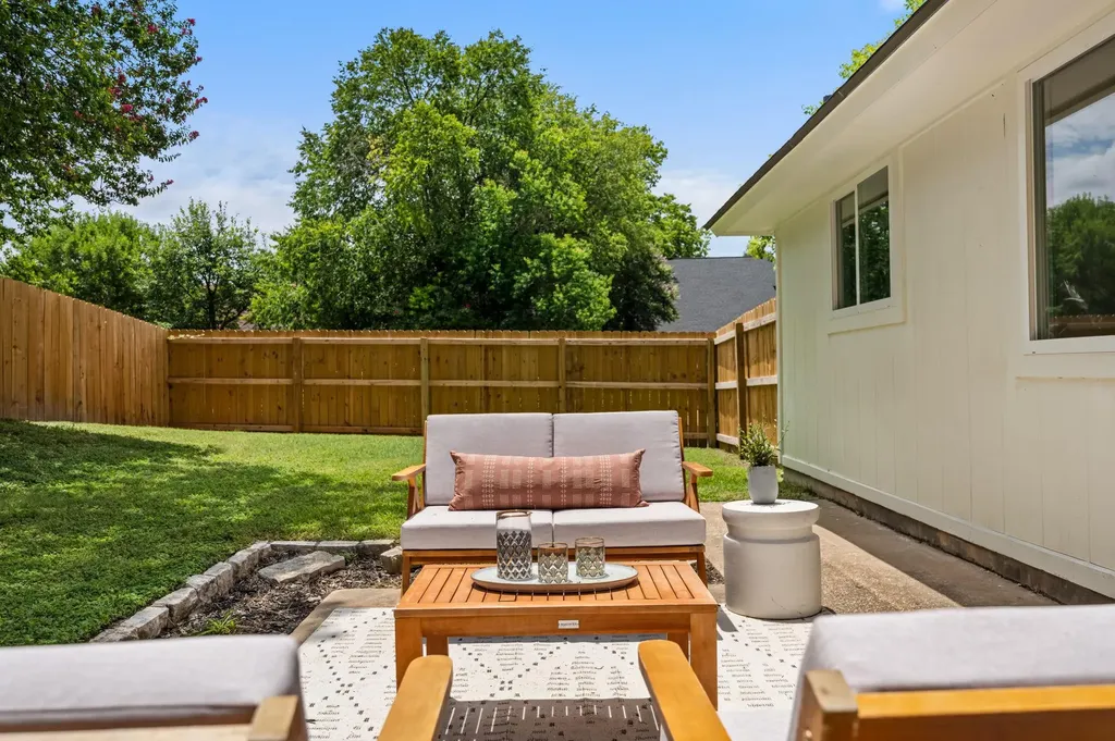 7107 Teaberry Drive Austin TX 78745