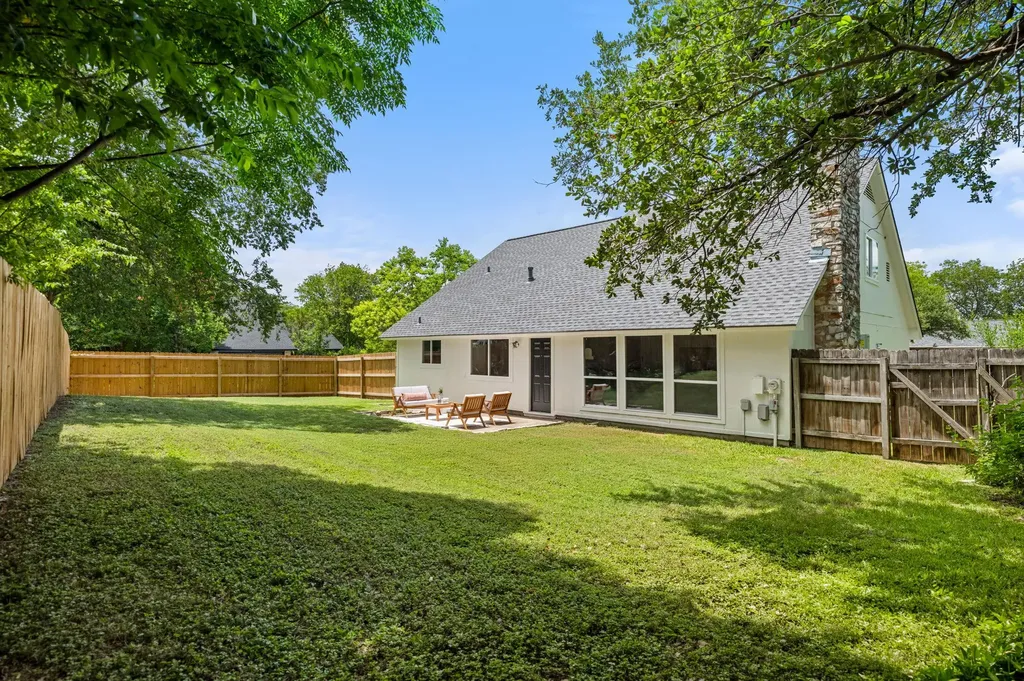 7107 Teaberry Drive Austin TX 78745