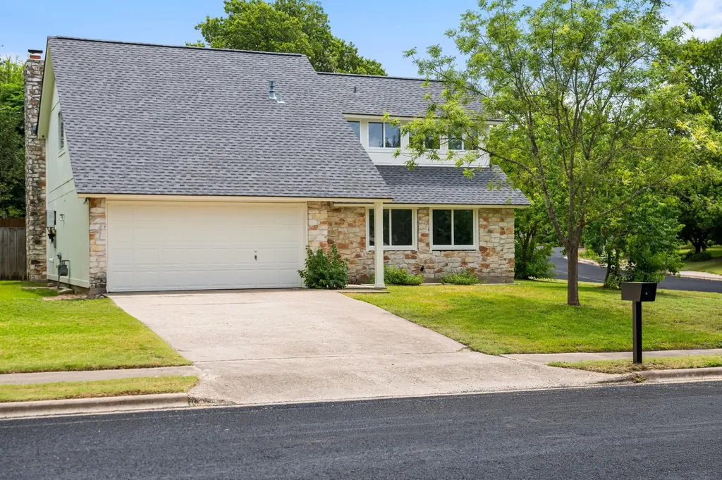 7107 Teaberry Drive Austin TX 78745