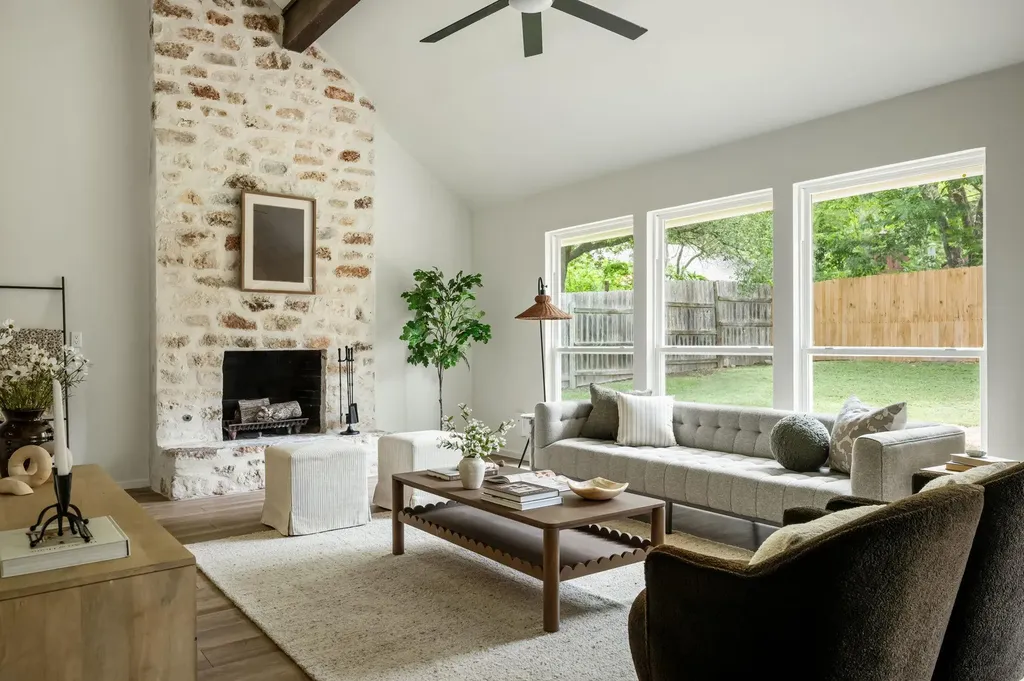 7107 Teaberry Drive Austin TX 78745