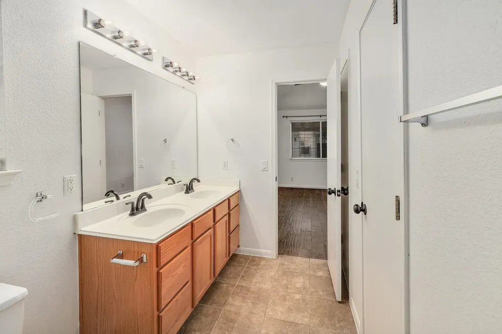 1304 Mountain Springs Lane Leander TX 78641