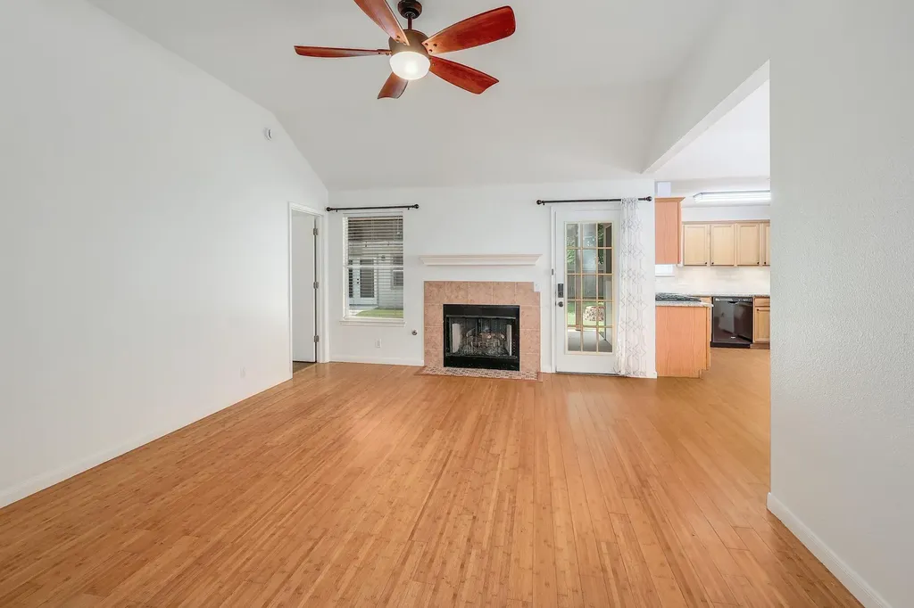 1304 Mountain Springs Lane Leander TX 78641