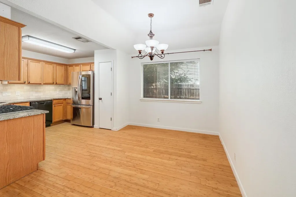 1304 Mountain Springs Lane Leander TX 78641