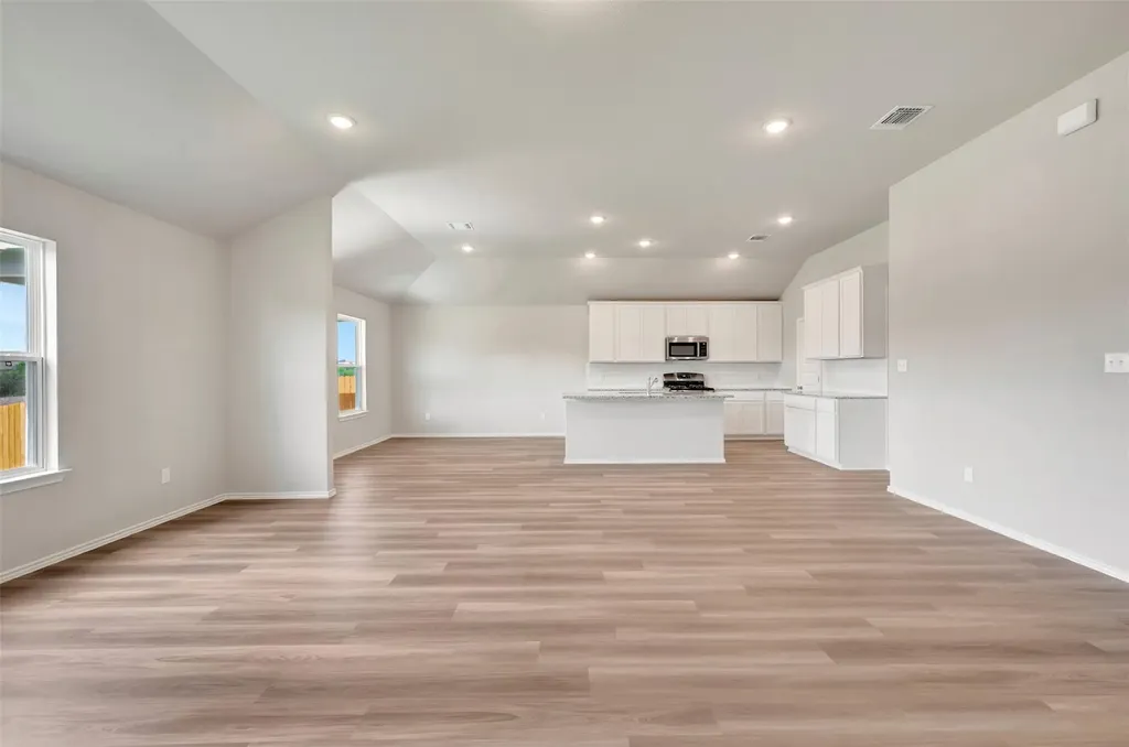 20001 Schatz Way Manor TX 78653