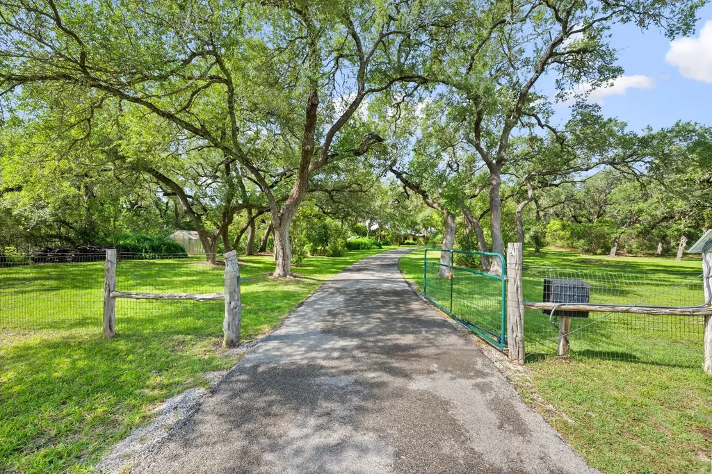 121 Water Park Road Wimberley TX 78676