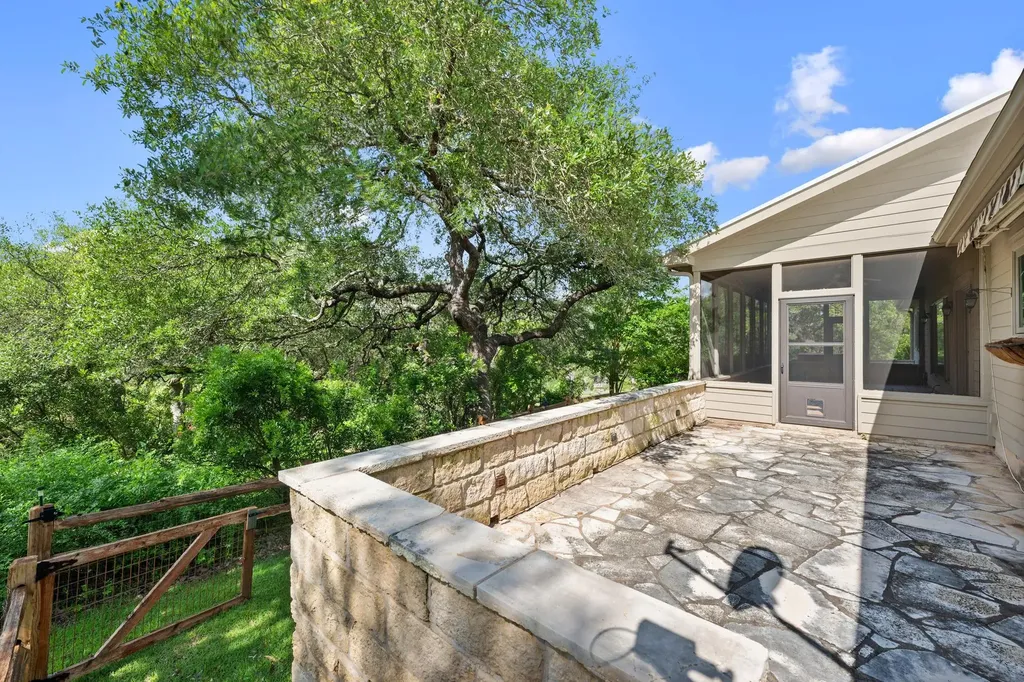 121 Water Park Road Wimberley TX 78676