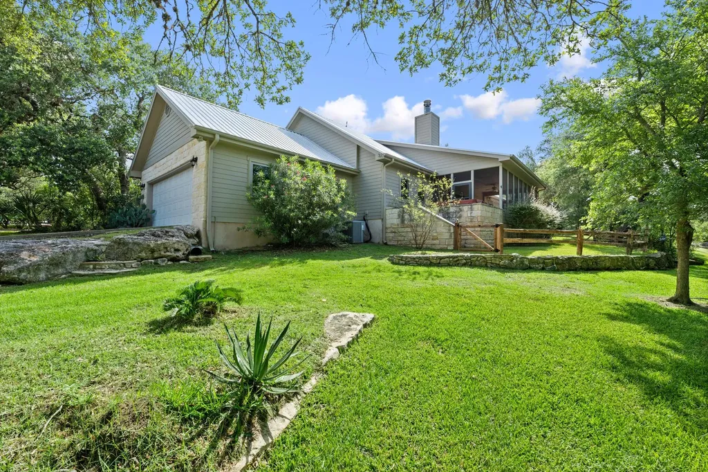 121 Water Park Road Wimberley TX 78676