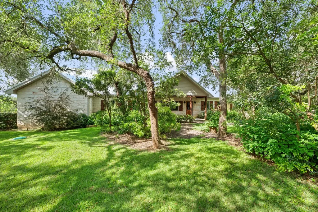 121 Water Park Road Wimberley TX 78676