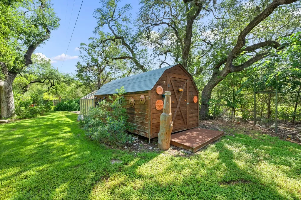 121 Water Park Road Wimberley TX 78676