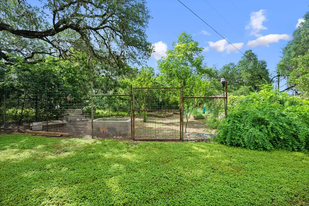 121 Water Park Road Wimberley TX 78676
