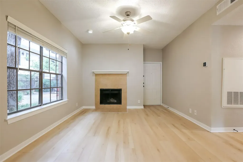 203 E 31st Street Austin TX 78705