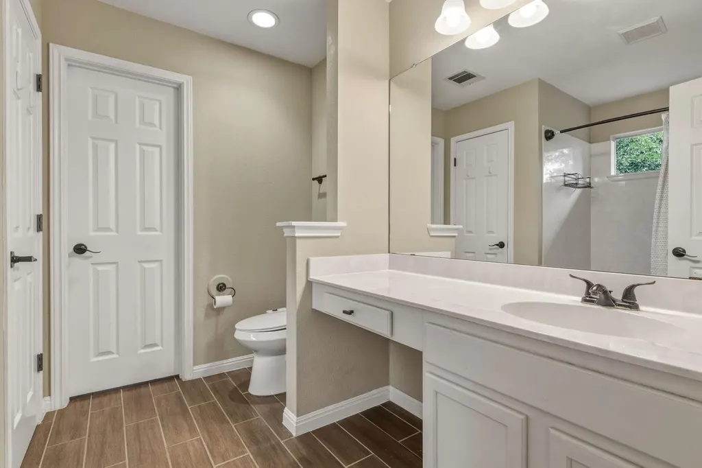 1888 Wallin Loop Round Rock TX 78664