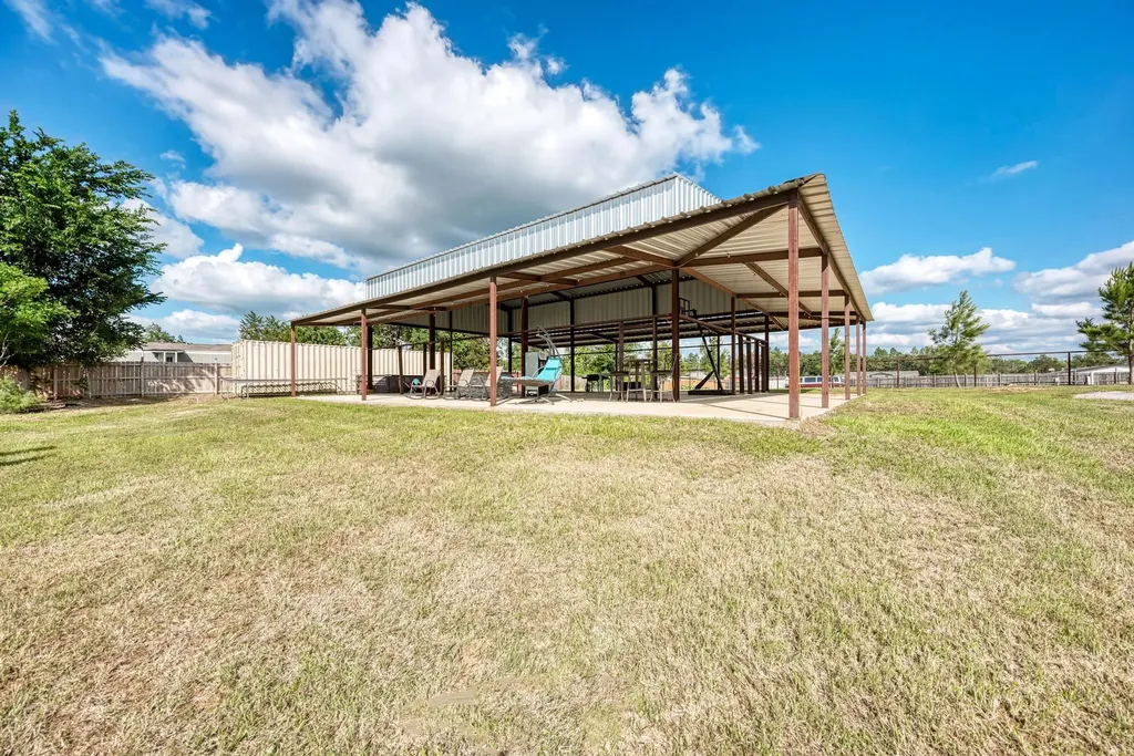 114 La Cascada Pass Elgin TX 78621
