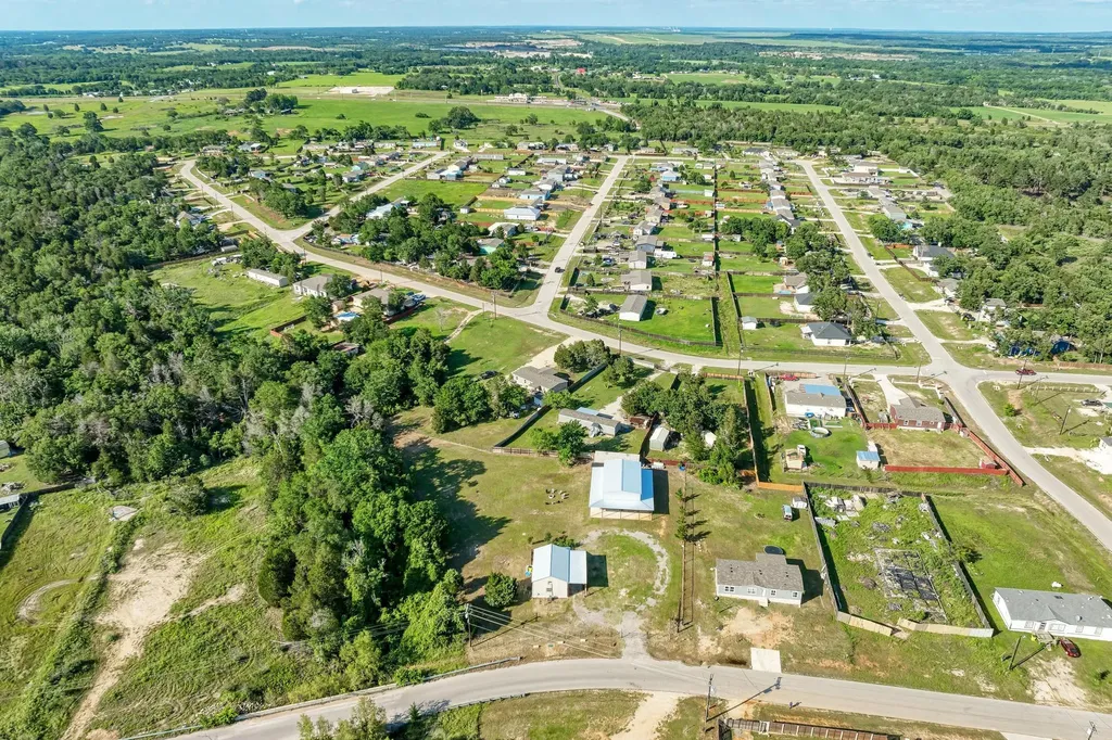 114 La Cascada Pass Elgin TX 78621