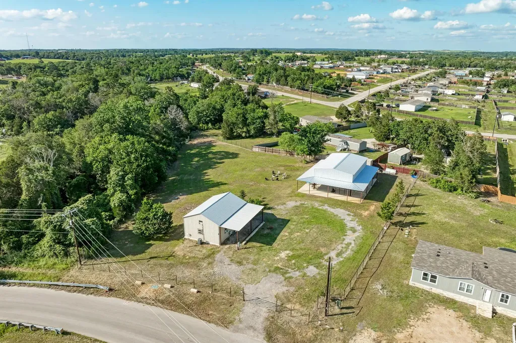 114 La Cascada Pass Elgin TX 78621