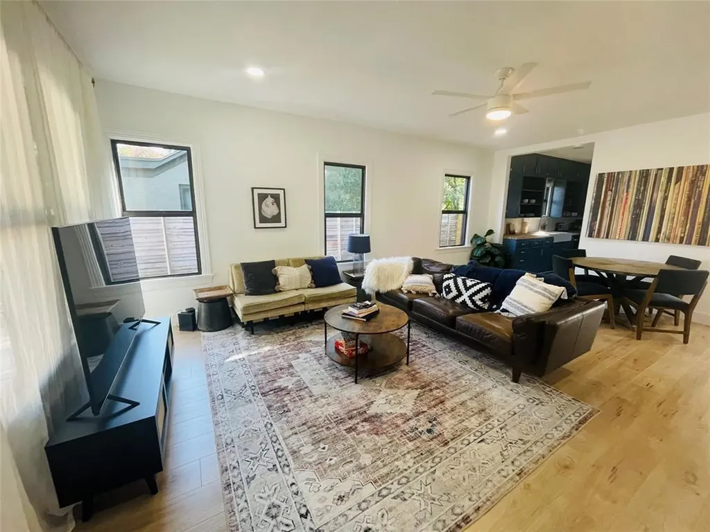 1403 Newfield Lane Austin TX 78703