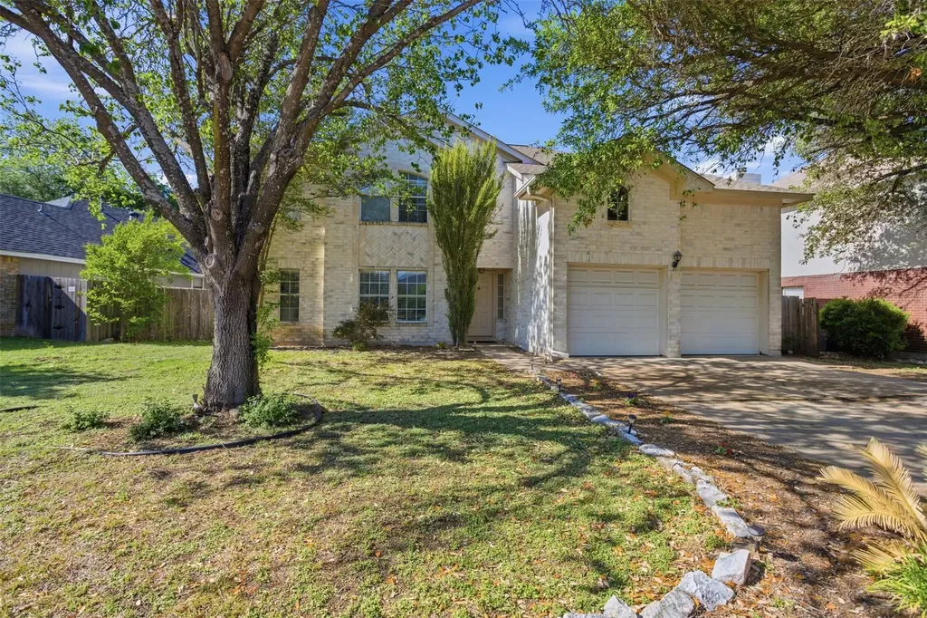 2106 Logan Drive Round Rock TX 78664