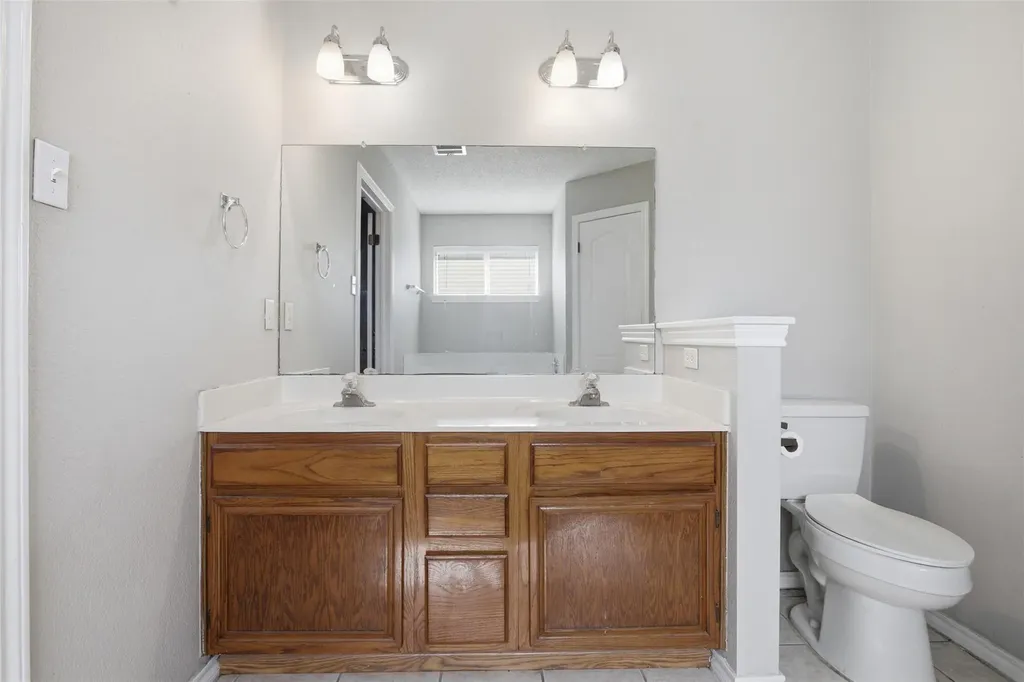 2106 Logan Drive Round Rock TX 78664