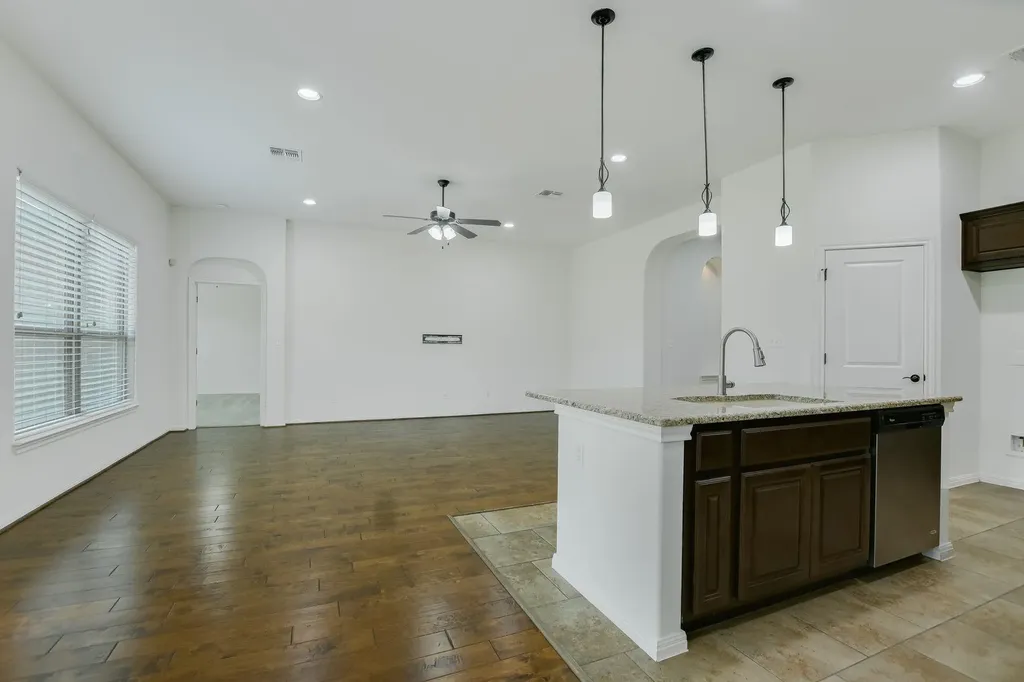 107 Valley View Drive Bastrop TX 78602