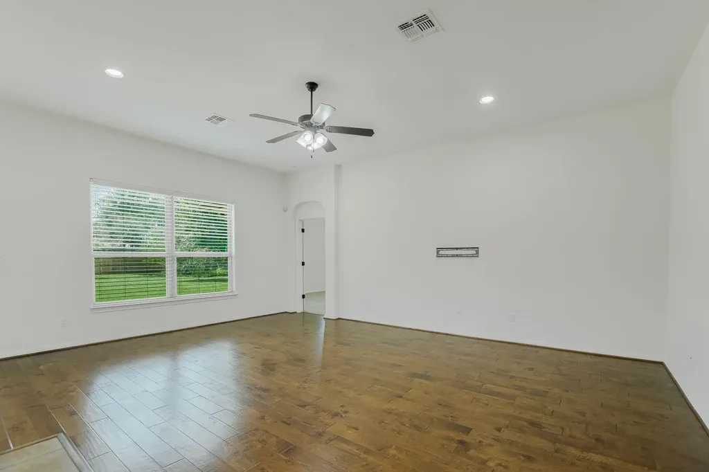 107 Valley View Drive Bastrop TX 78602