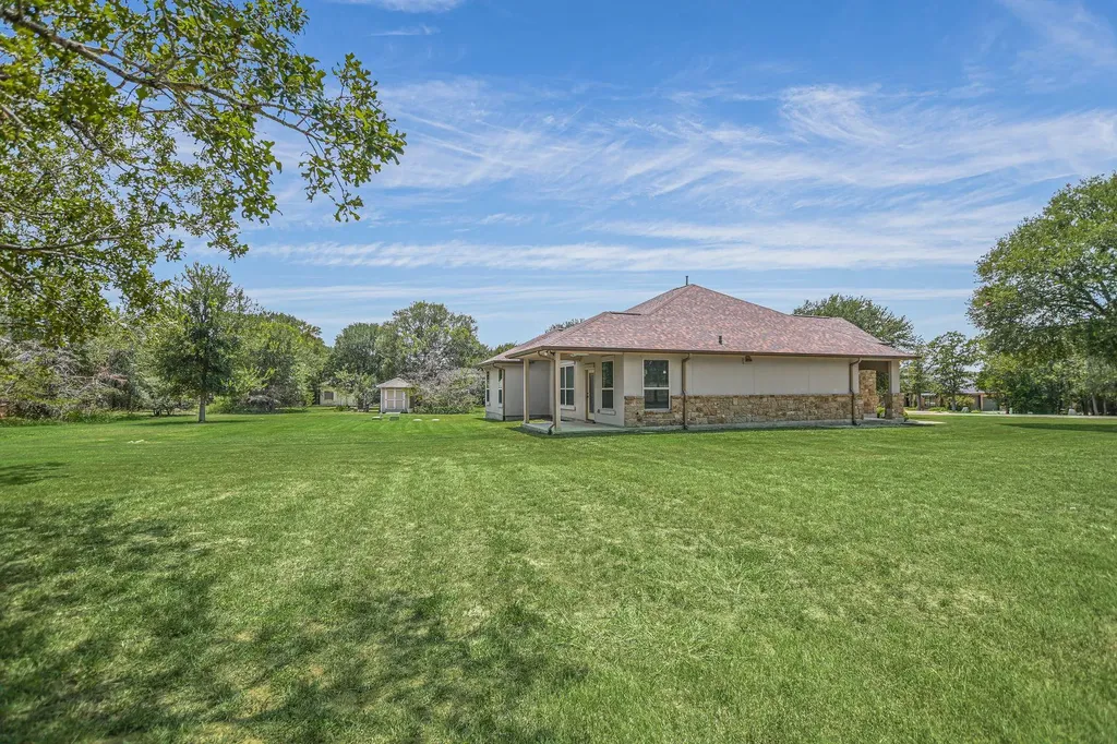 107 Valley View Drive Bastrop TX 78602