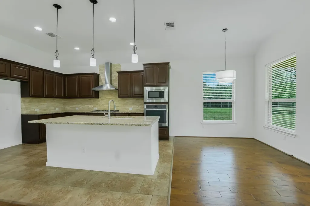107 Valley View Drive Bastrop TX 78602