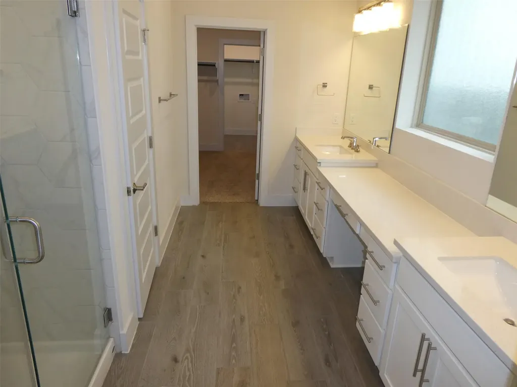 8201 Greyhawk Cove Austin TX 78744