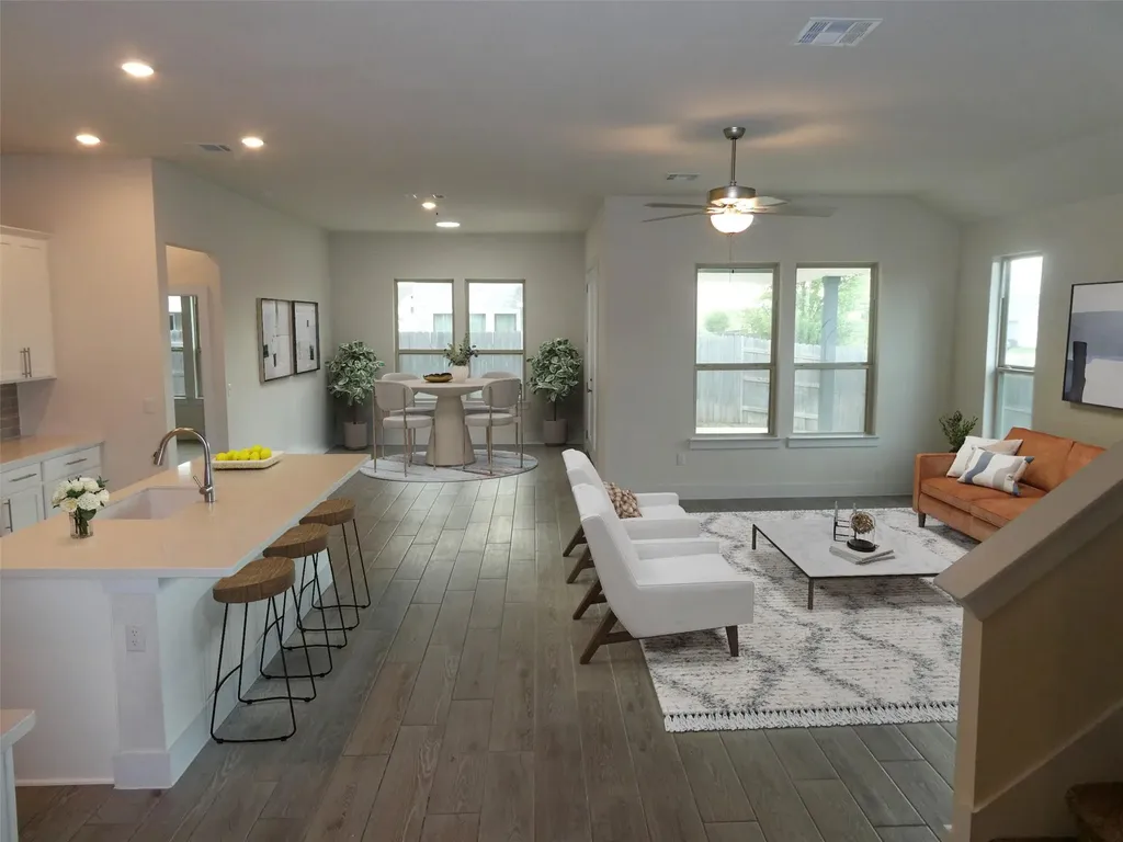 8201 Greyhawk Cove Austin TX 78744