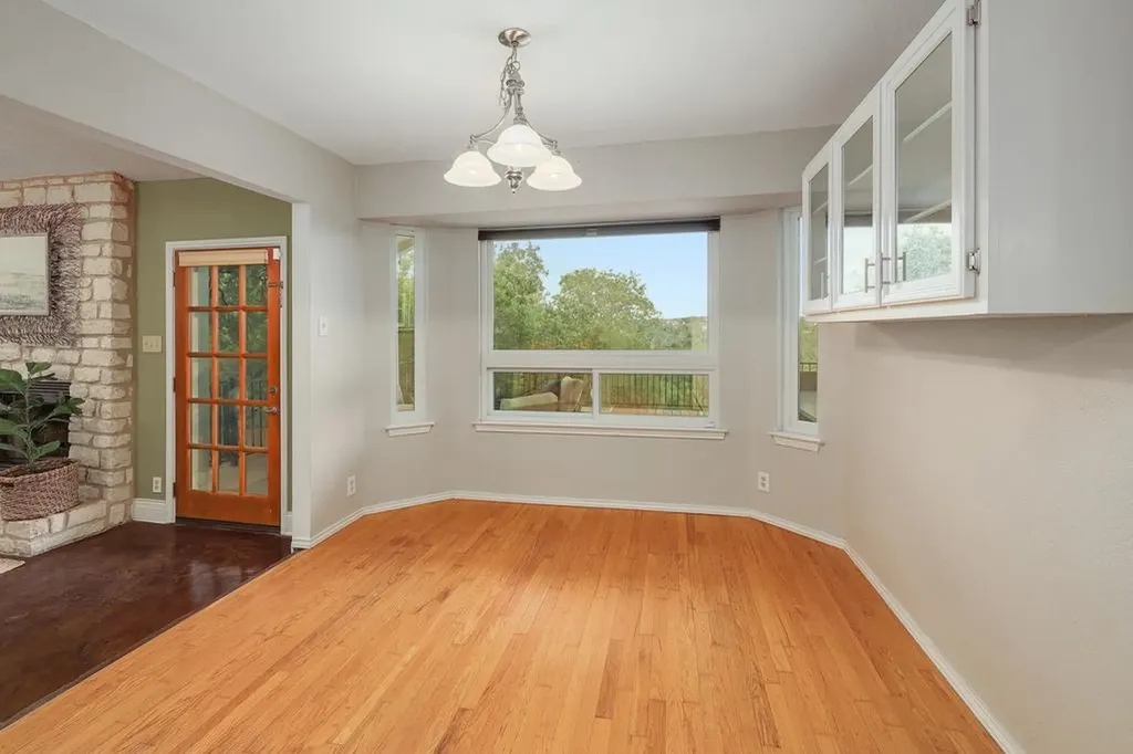 10401 Tweedsmuir Drive Austin TX 78750