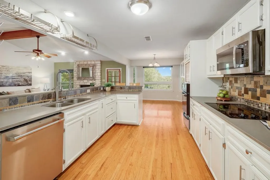 10401 Tweedsmuir Drive Austin TX 78750