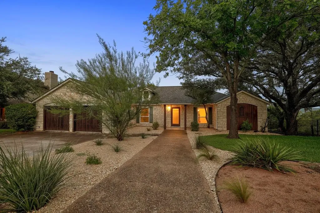 10401 Tweedsmuir Drive Austin TX 78750