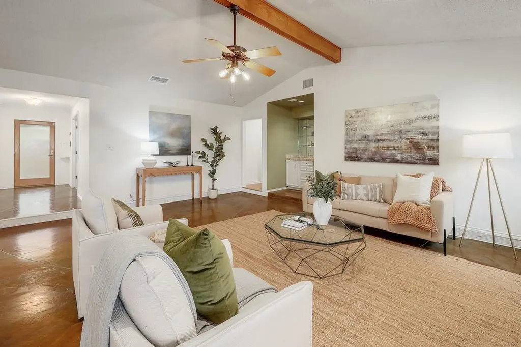 10401 Tweedsmuir Drive Austin TX 78750
