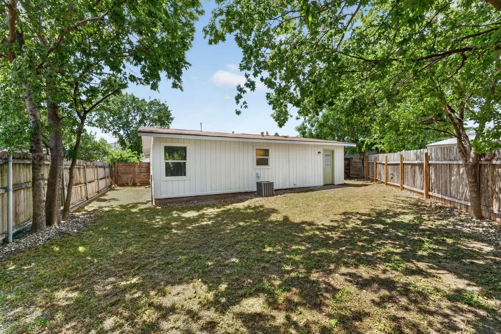 7711 Watson Street Austin TX 78757