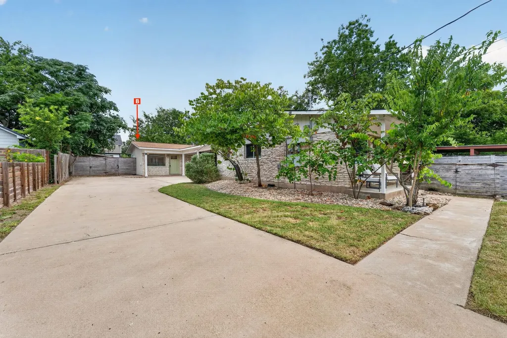 7711 Watson Street Austin TX 78757