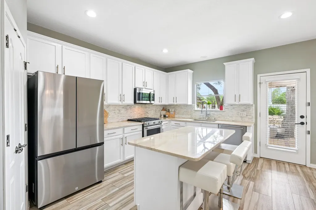 4824 Chesney Ridge Drive Austin TX 78749