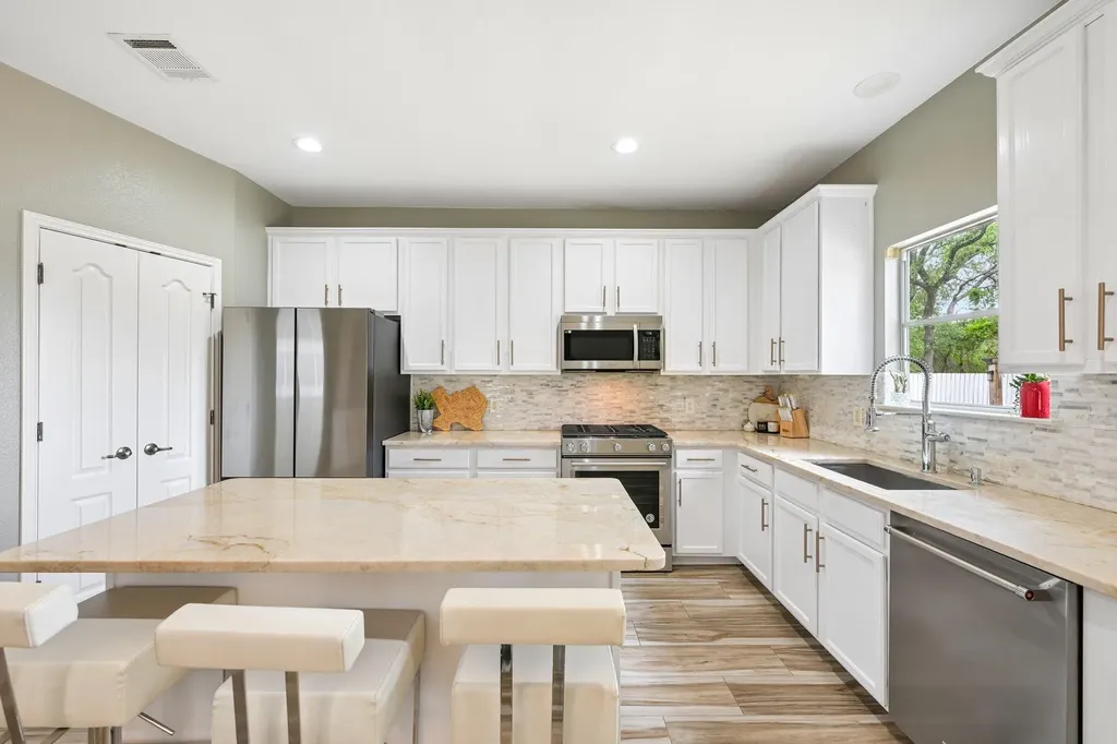 4824 Chesney Ridge Drive Austin TX 78749
