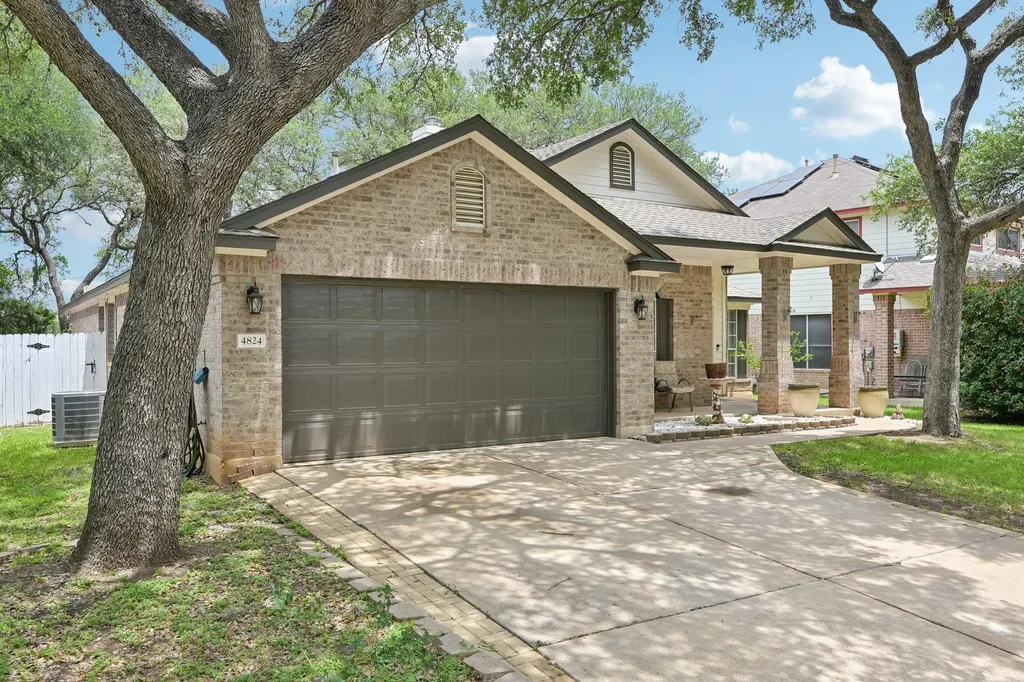 4824 Chesney Ridge Drive Austin TX 78749