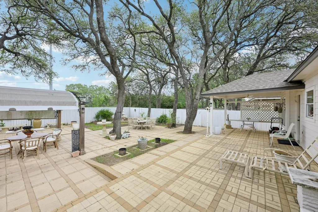 4824 Chesney Ridge Drive Austin TX 78749