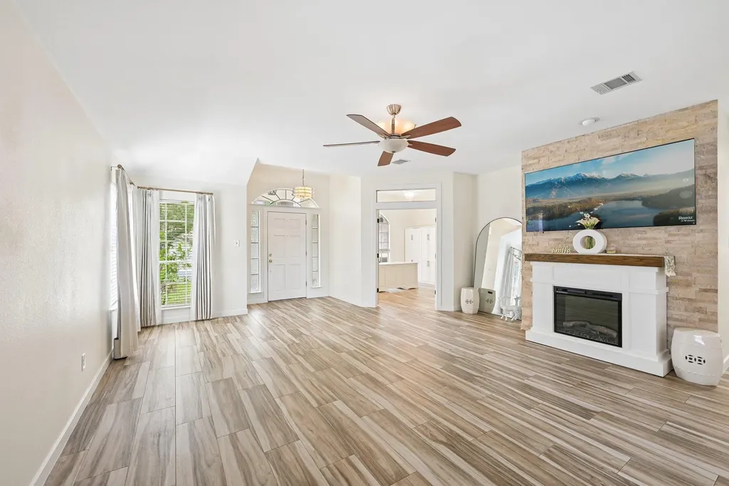 4824 Chesney Ridge Drive Austin TX 78749