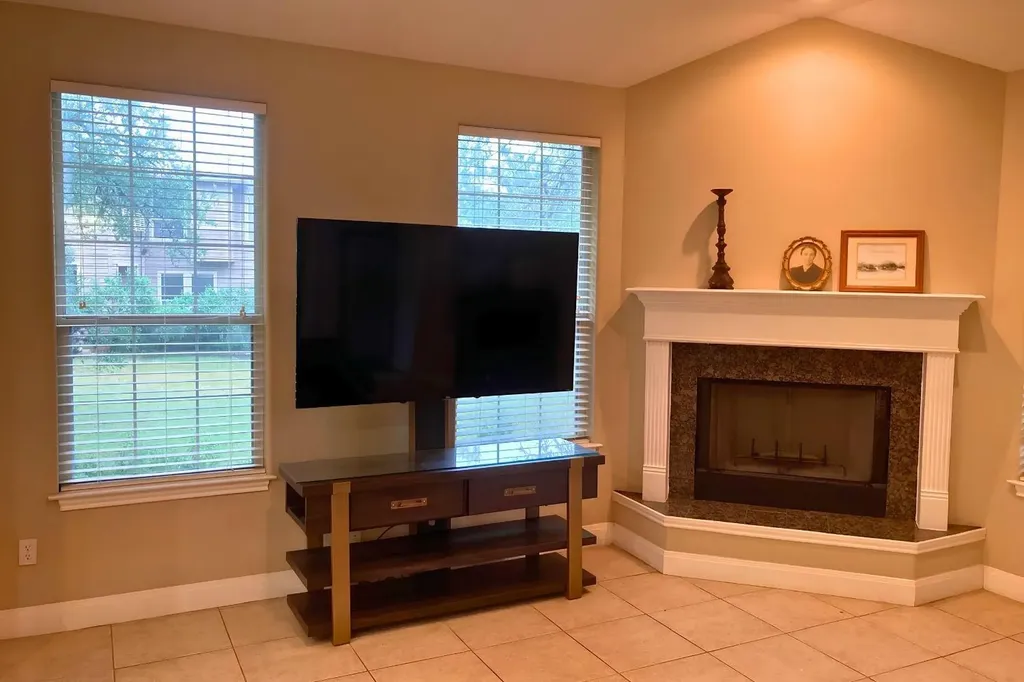 117 Keswick Drive Spicewood TX 78669