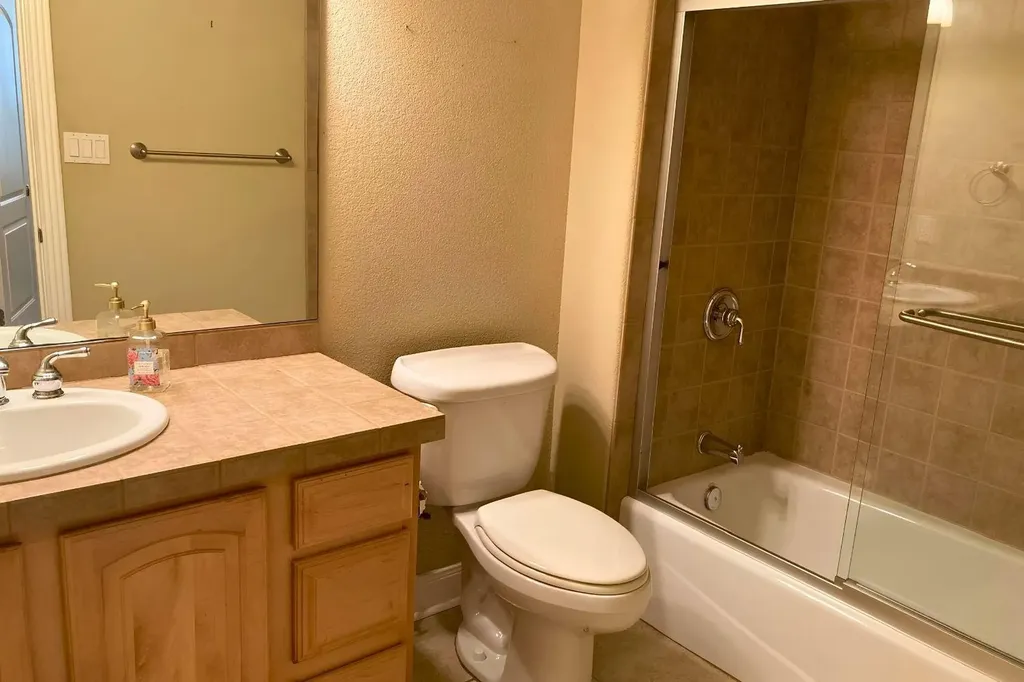 117 Keswick Drive Spicewood TX 78669